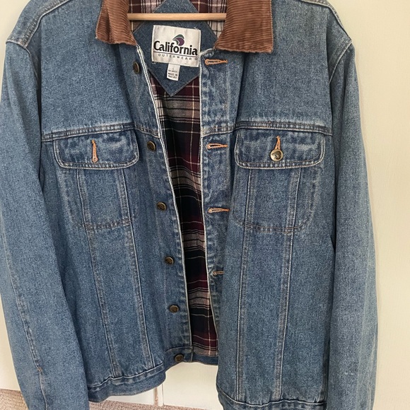 Vintage California Outerwear Jean Jacket w Corduroy collar - Picture 4 of 5